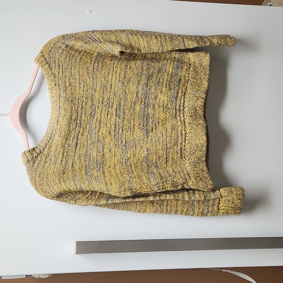 EUC Free People Size XS Gold Yellow and Grey Cropped Sweater - Picture 7 of 8